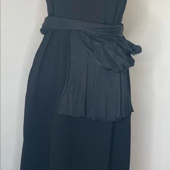 𝅺Alexander McQueen Dress Runway Size 42 IT/6US
